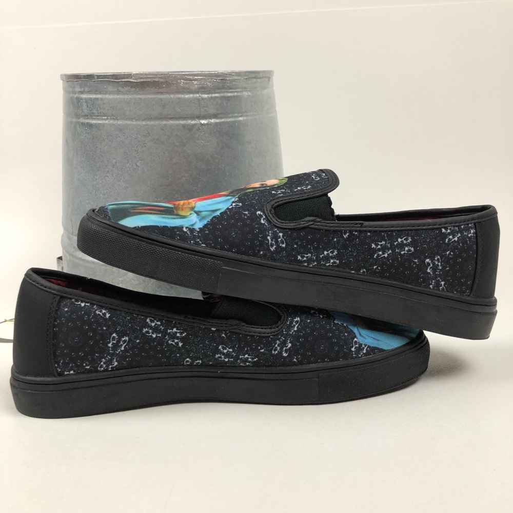 YRU Chill Preach Slip-On Sneakers Unisex M10/W12 - NWT - Picture 8 of 14